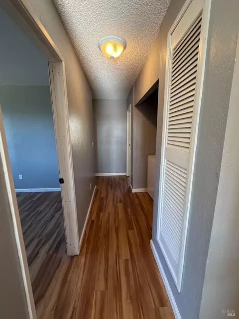 Entry Way - 27310 Oriole Dr, Willits, CA 95490 photo 2 of 2