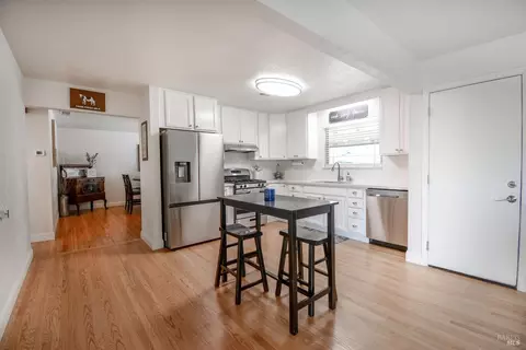 305 S 8th St, Dixon, CA 95620 photo 10