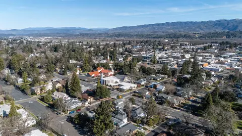 View/Area - 204 S Dora St, Ukiah, CA 95482 photo 2 of 3