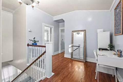 Entry Way - 204 S Dora St, Ukiah, CA 95482 photo 3 of 3