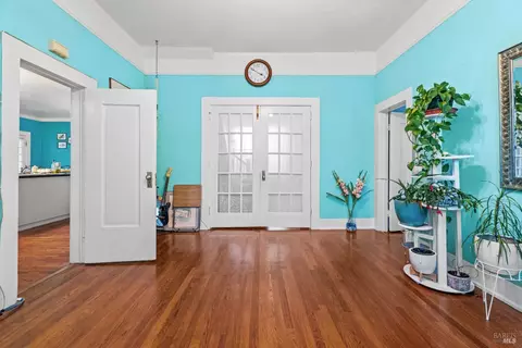 Entry Way - 204 S Dora St, Ukiah, CA 95482 photo 1 of 3