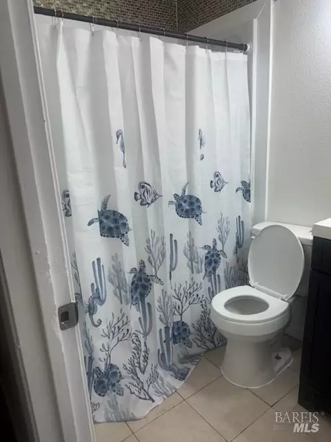 Bath - 107 Cavan Ct, Vacaville, CA 95687 photo 1 of 1