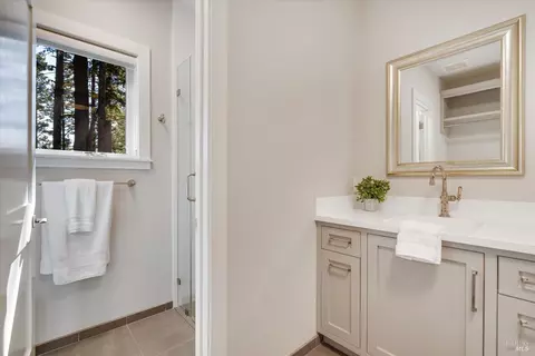 Bath - 1155 Las Posadas Rd, Angwin, CA 94508 photo 7 of 7