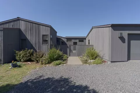 41569 Hatchway, The Sea Ranch, CA 95497