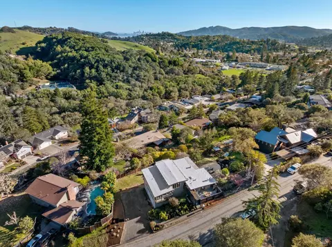 View/Area - 18 Stanton Way, Mill Valley, CA 94941 photo 2 of 6