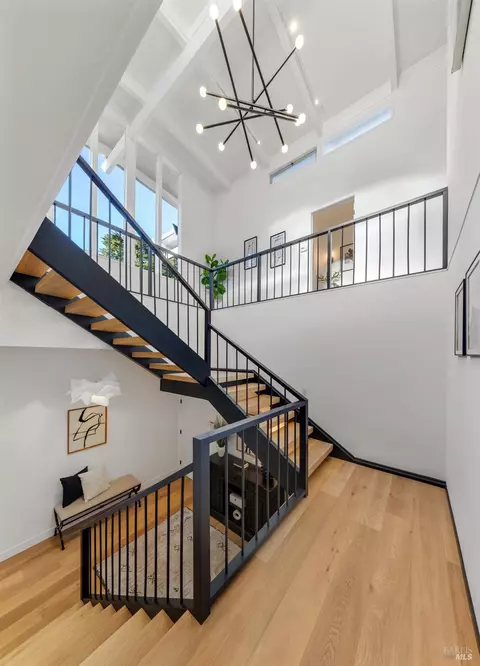 Entry Way - 18 Stanton Way, Mill Valley, CA 94941 photo 9 of 10