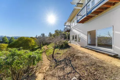 Exterior - 18 Stanton Way, Mill Valley, CA 94941 photo 16 of 17