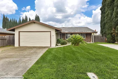 393 Manzanita Ave, Fairfield, CA 94533