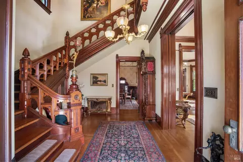 Entry Way - 608 Randolph St, Napa, CA 94559 photo 2 of 8