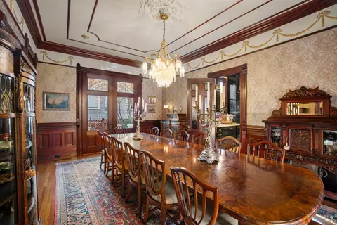 Dining - 608 Randolph St, Napa, CA 94559 photo 3 of 5