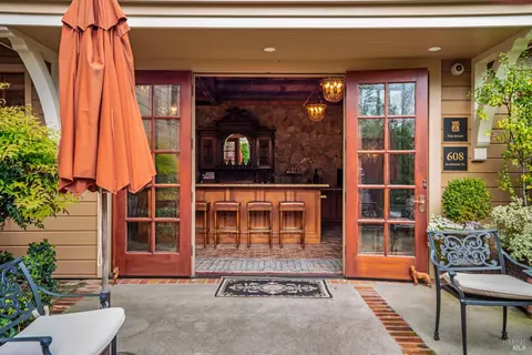 Entry Way - 608 Randolph St, Napa, CA 94559 photo 8 of 8