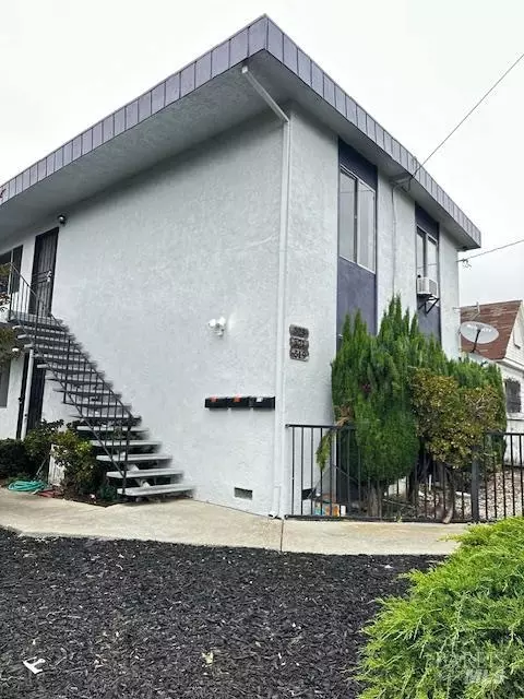 Exterior - 523 Branciforte St, Vallejo, CA 94590 photo 7 of 8