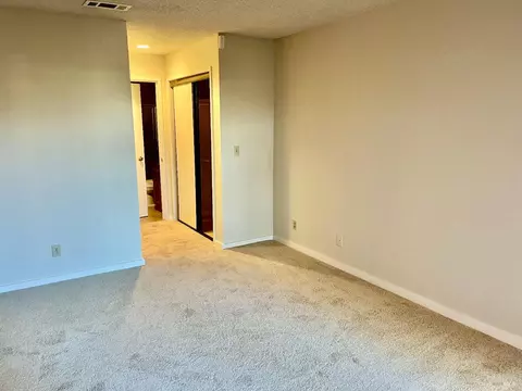 Bedroom - 104 Nantucket Ln, Vallejo, CA 94590 photo 2 of 3