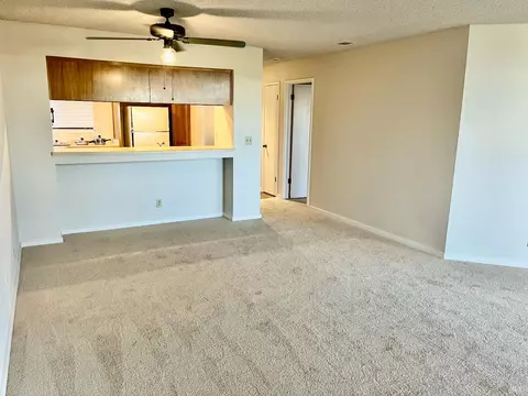 Living - 104 Nantucket Ln, Vallejo, CA 94590 photo 2 of 5