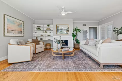 Living - 650 Main St, Sausalito, CA 94965 photo 4 of 6