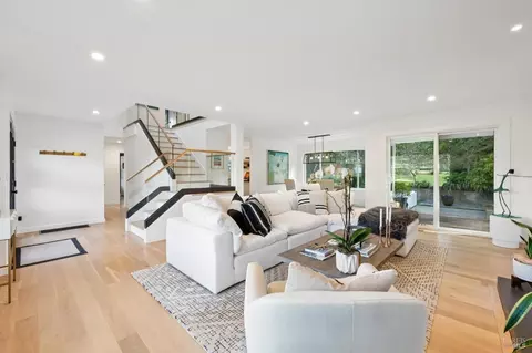 Living - 341 Fairway Dr, Novato, CA 94949 photo 3 of 5