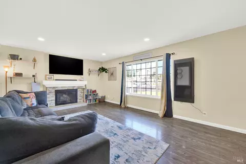 Other - 655 Marshall Ct, Vacaville, CA 95687 photo 3 of 12