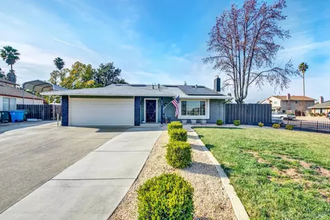 Exterior - 655 Marshall Ct, Vacaville, CA 95687 photo 9 of 23