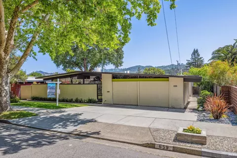 659 Las Colindas Rd, San Rafael, CA 94903
