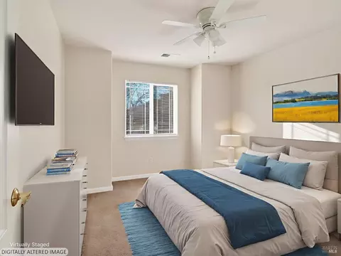 Bedroom - 36 W Brookside Dr, Cloverdale, CA 95425 photo 4 of 5