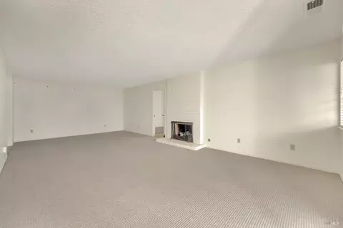 Living - 331 Pythian Rd, Santa Rosa, CA 95409 photo 4 of 9