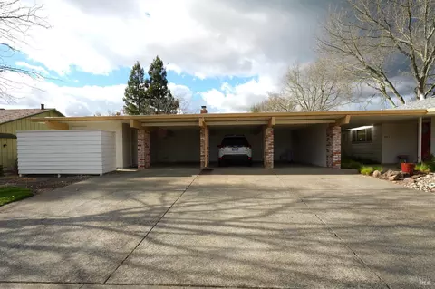 Exterior - 331 Pythian Rd, Santa Rosa, CA 95409 photo 5 of 8
