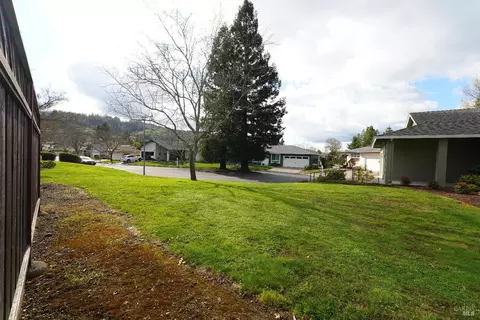 Exterior - 331 Pythian Rd, Santa Rosa, CA 95409 photo 4 of 8