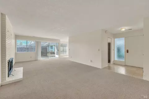 Living - 331 Pythian Rd, Santa Rosa, CA 95409 photo 7 of 9