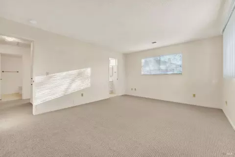 Bedroom - 331 Pythian Rd, Santa Rosa, CA 95409 photo 5 of 5