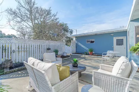 Exterior - 79 Temelec Cir, Sonoma, CA 95476 photo 5 of 13