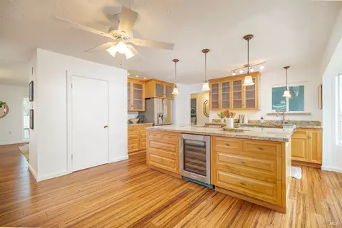 Kitchen - 79 Temelec Cir, Sonoma, CA 95476 photo 5 of 7
