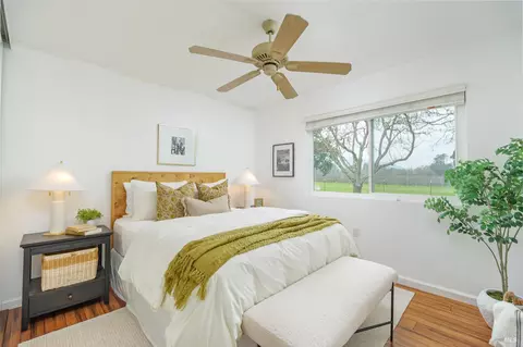 Bedroom - 79 Temelec Cir, Sonoma, CA 95476 photo 4 of 4
