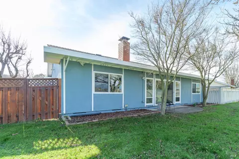 Exterior - 79 Temelec Cir, Sonoma, CA 95476 photo 8 of 13