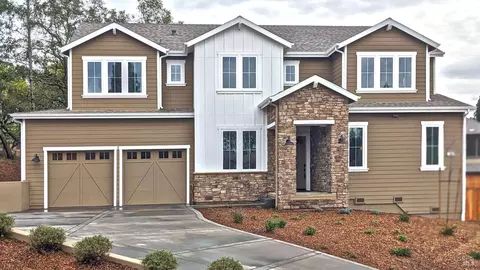 3680 Fir Ridge Dr, Santa Rosa, CA 95403