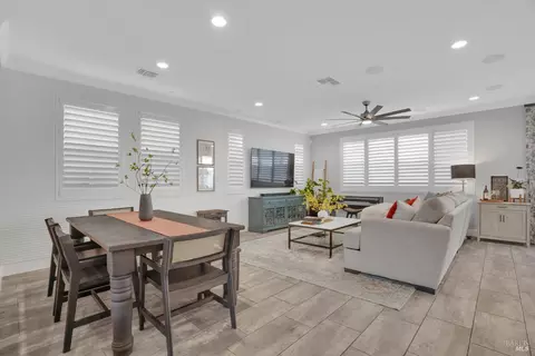 Dining - 312 Primrose Dr, Vacaville, CA 95687 photo 1 of 1