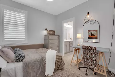 Bedroom - 312 Primrose Dr, Vacaville, CA 95687 photo 1 of 6
