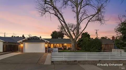 456 Buckeye St, Vacaville, CA 95688