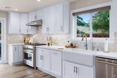 Kitchen - 1044 4th Ave, Napa, CA 94559 photo 5 of 7