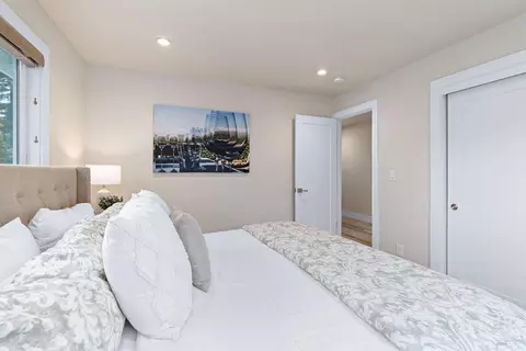 Bedroom - 1044 4th Ave, Napa, CA 94559 photo 3 of 7