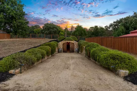 Other - 1044 4th Ave, Napa, CA 94559 photo 11 of 12