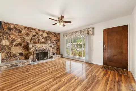 408 Lakeside Dr, Vallejo, CA 94589 photo 6