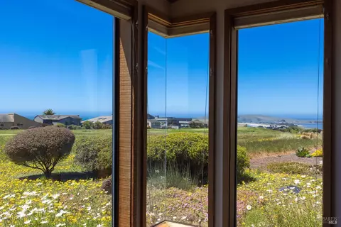 View/Area - 172 Condor Ct, Bodega Bay, CA 94923 photo 1 of 15