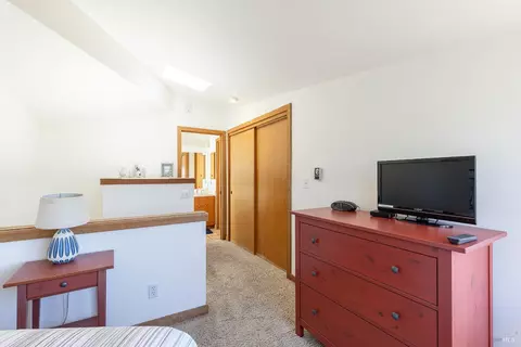 Bedroom - 172 Condor Ct, Bodega Bay, CA 94923 photo 4 of 6