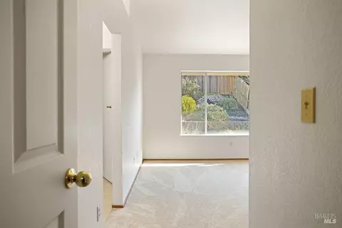 Other - 517 Britannia Dr, Vallejo, CA 94591 photo 4 of 8