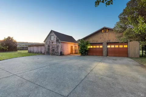 Exterior - 1220 Sperring Rd, Sonoma, CA 95476 photo 2 of 27