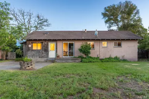 Exterior - 1220 Sperring Rd, Sonoma, CA 95476 photo 12 of 27