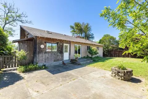 Exterior - 1220 Sperring Rd, Sonoma, CA 95476 photo 11 of 27