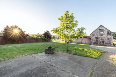 1220 Sperring Rd, Sonoma, CA 95476
