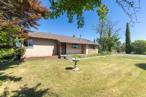 Exterior - 1220 Sperring Rd, Sonoma, CA 95476 photo 4 of 27
