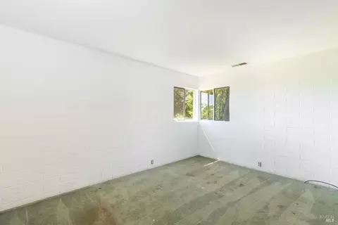 Bedroom - 1220 Sperring Rd, Sonoma, CA 95476 photo 3 of 6